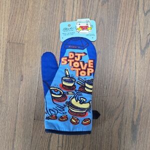 Blue Q DJ Stove Top Oven Mitt